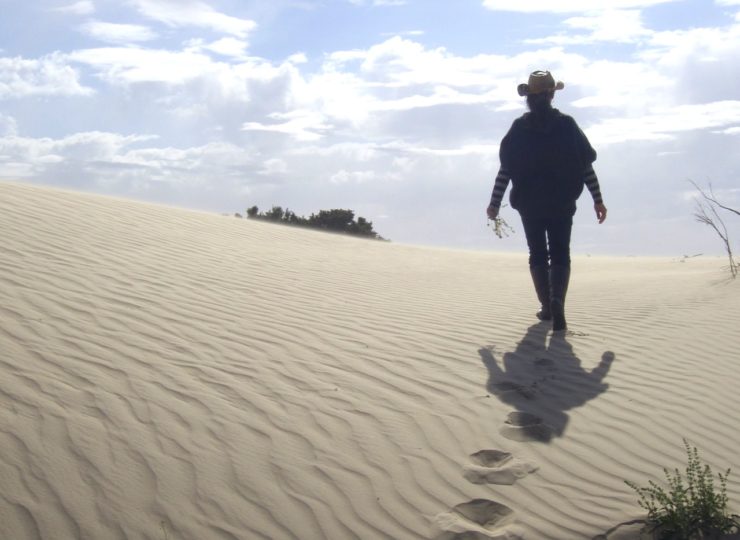 libby kerr collecting lake mungo