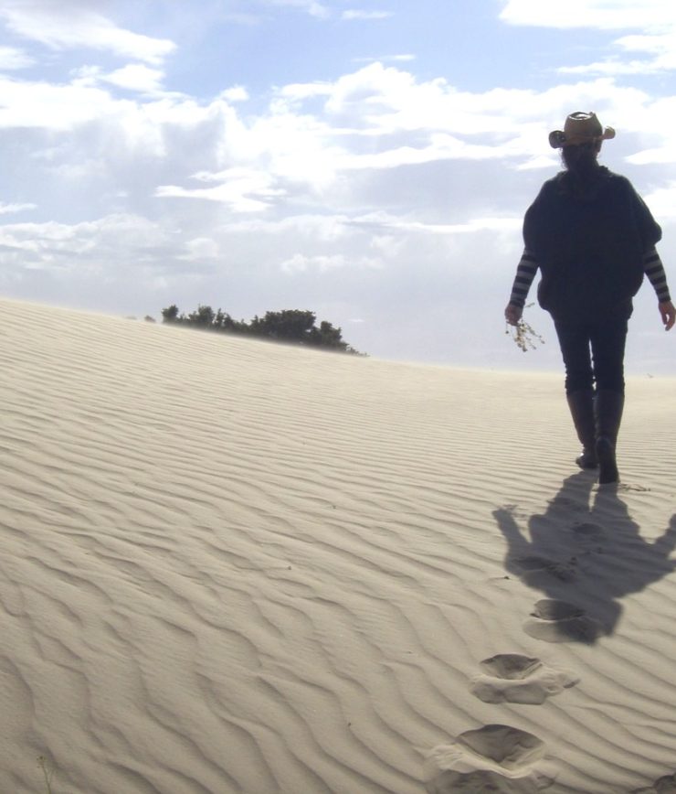 libby kerr collecting lake mungo